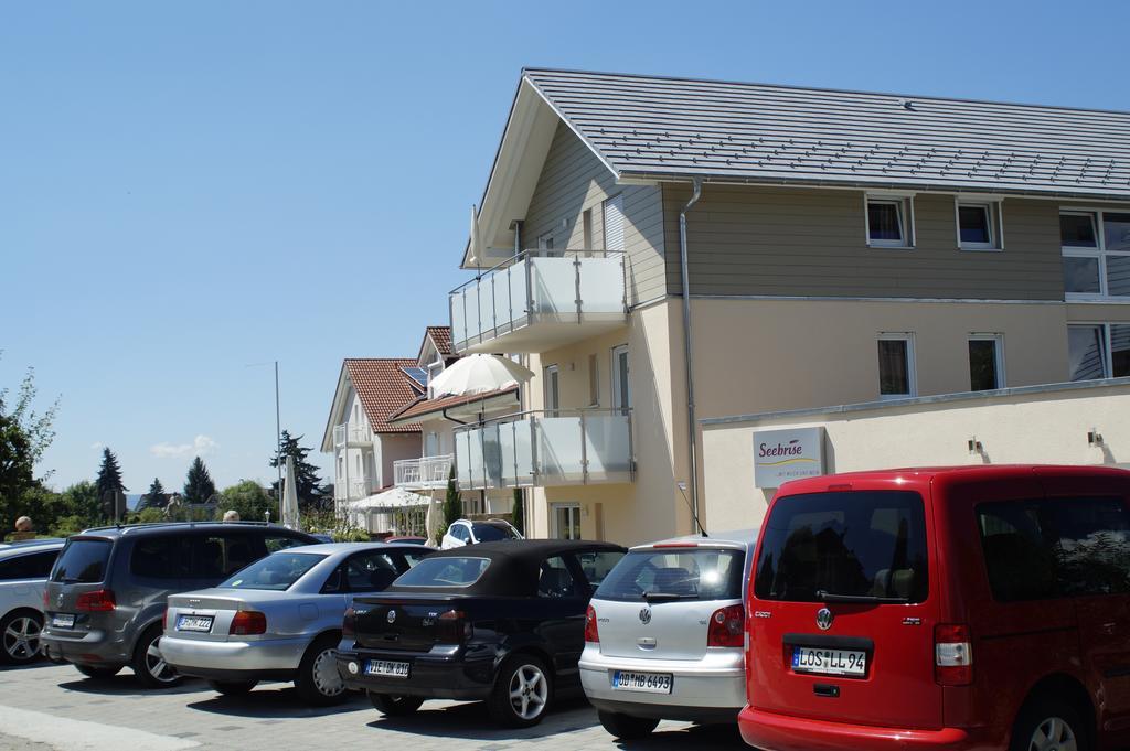 Seebrise Mit Musik Und Wein Meersburg Buitenkant foto